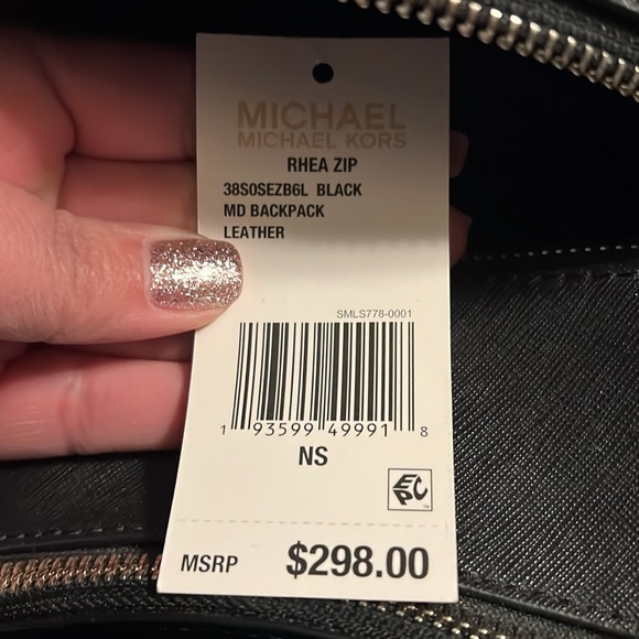 MK Rhea Backpack - Picture 4 of 10